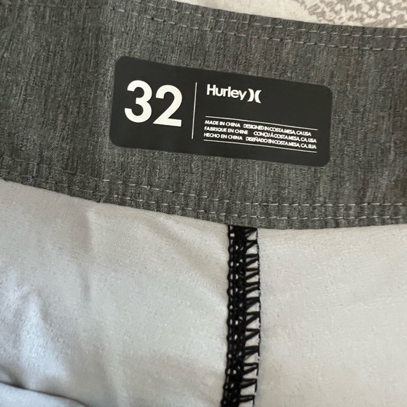Hurley board shorts - Picture 2 of 2